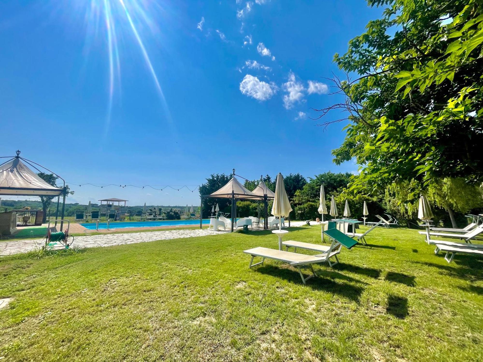 Casale Baldelli Apartments Castiglione del Lago Exterior photo